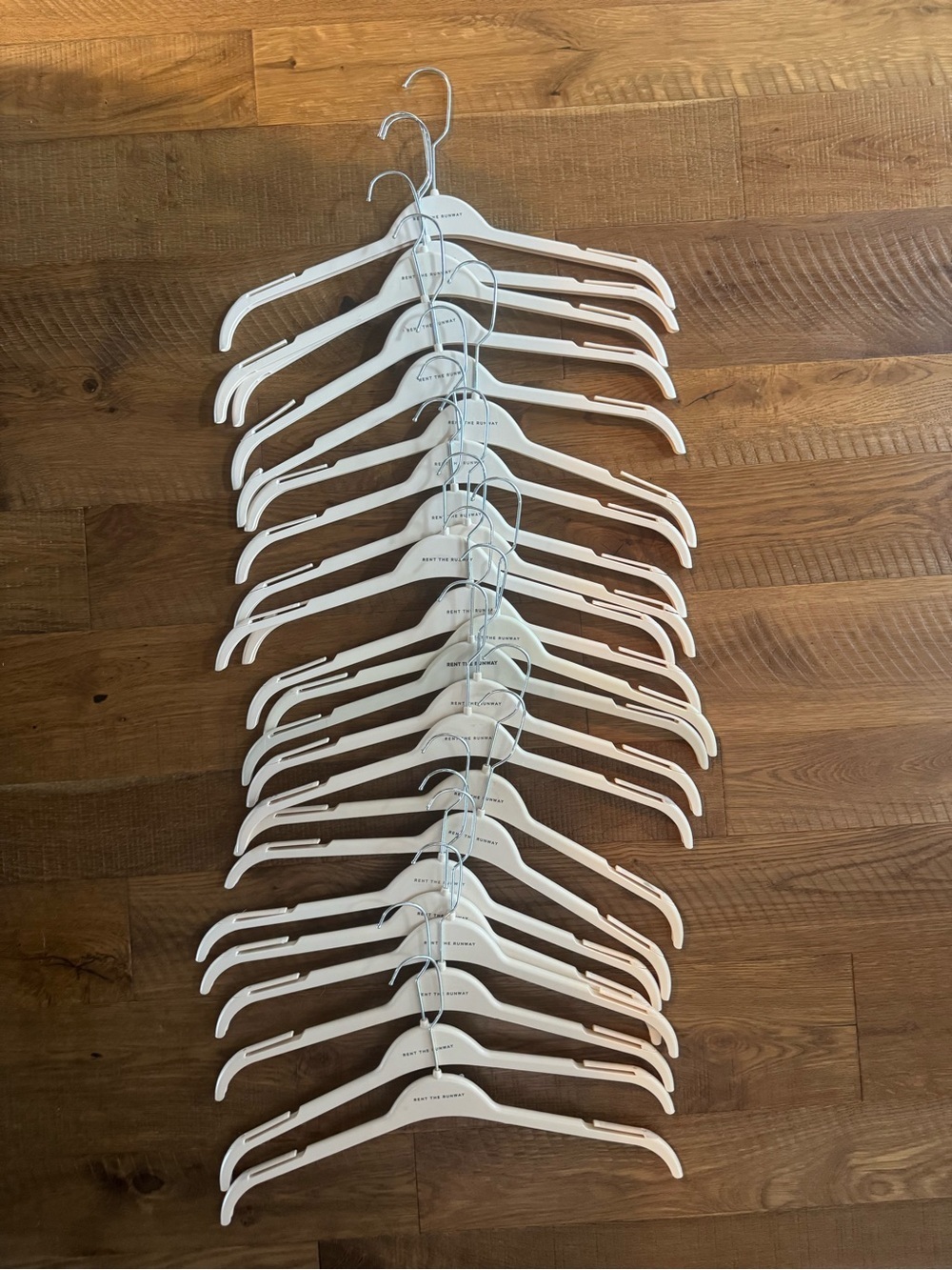 25 Rent the Runway Non-Slip Hangers Closet Organizer LOT BUNDLE